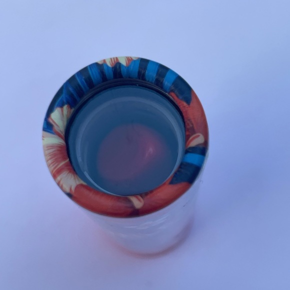 Almay Lip Vibes, Hypoallergenic, Cruelty Free, Smile. - Picture 4 of 5